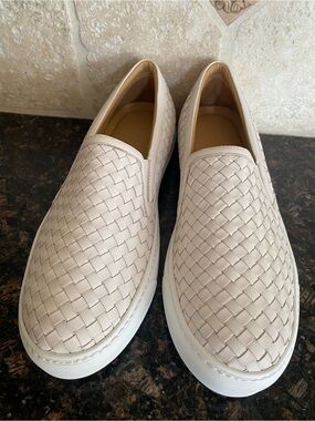 M. Gemi Italy White Leather Loafers New